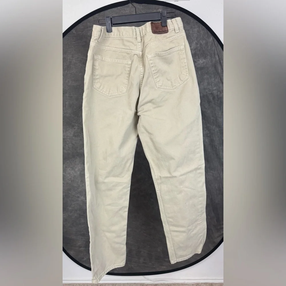 Calvin Klein / Men’s Khaki Jeans / Straight Leg / Size 32